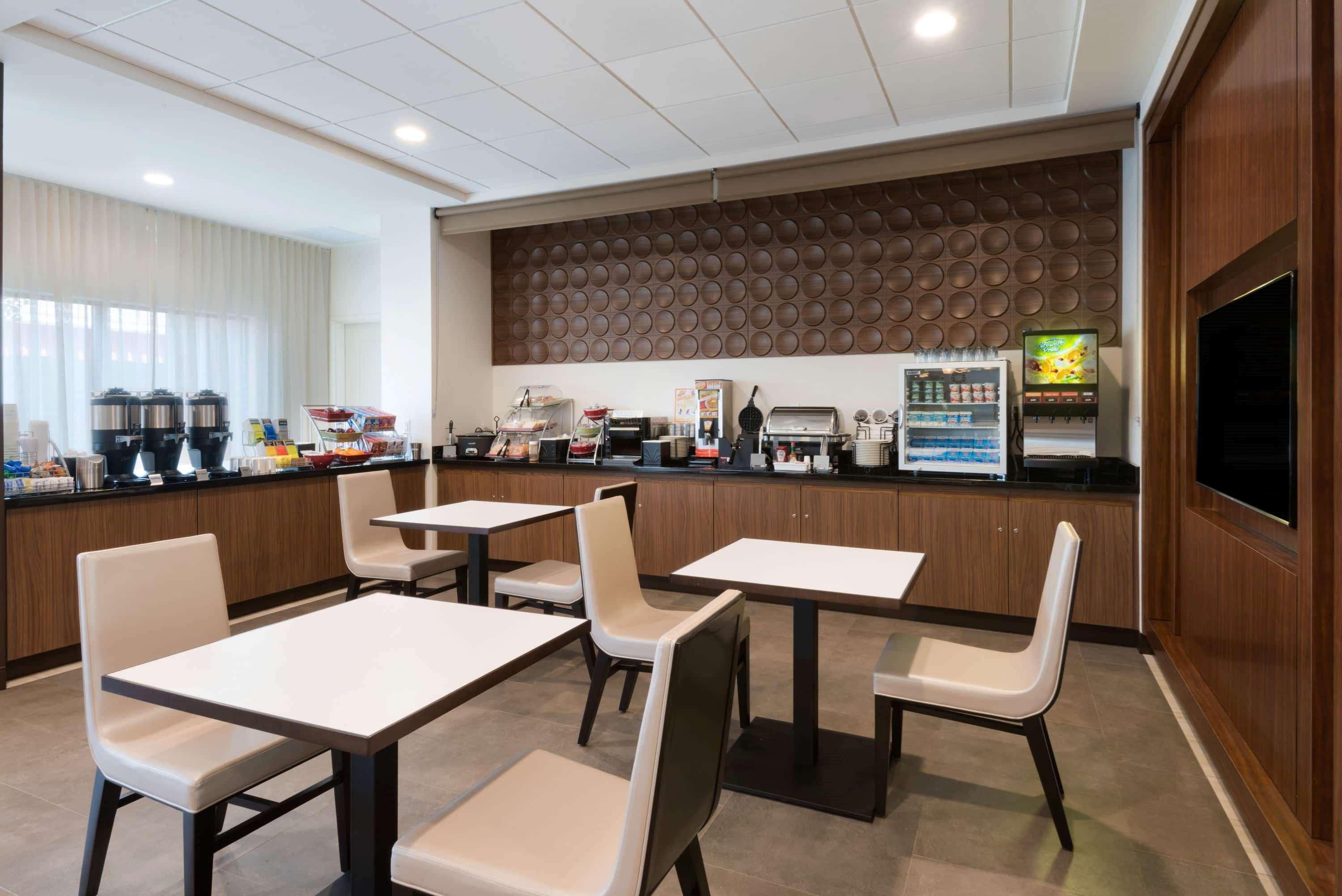Wingate By Wyndham Sidney Hotel Luaran gambar